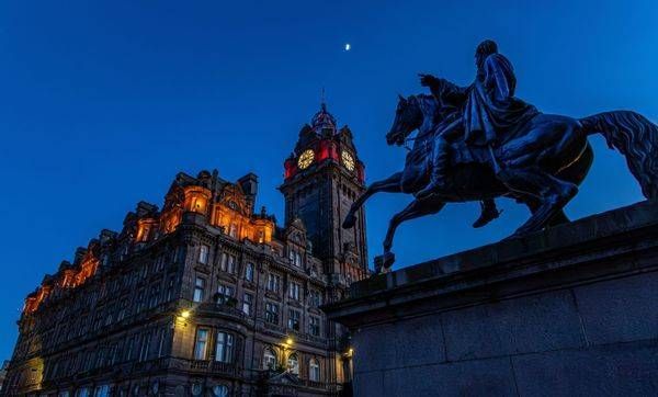 Pointing To The Moon Photography Art | Stan Sutrich Photography