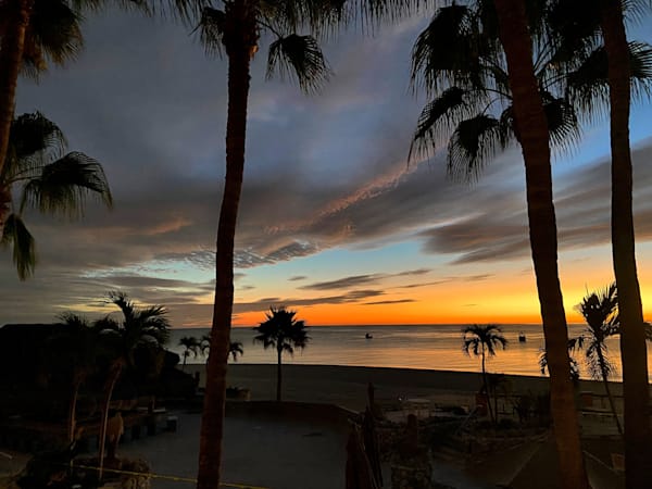 Sunrise — Sunset Magnificence 