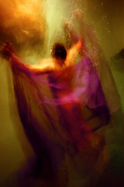 Feel alive with A la Plage! Exquisitely captured by Stephen Moody, this stunning piece of art will bring a powerful and passionate atmosphere to your living space.