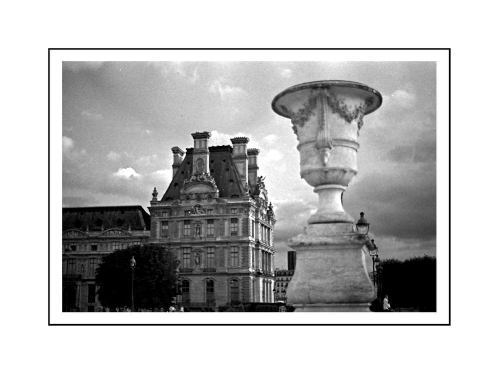 Louvre Exterior8x6border Photography Art | Fox and Swan Arts