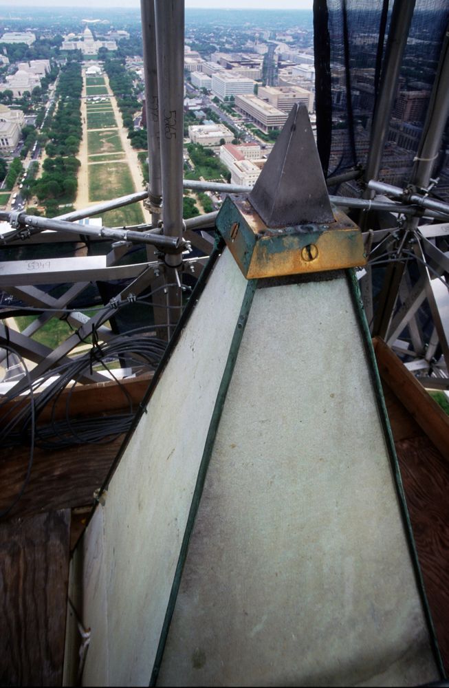 Washington Monument top