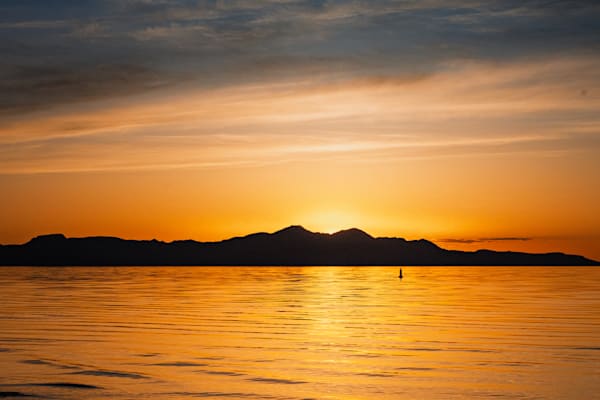 Horizon In Gentle Repose Photography Art | Marcus Johnson Photography