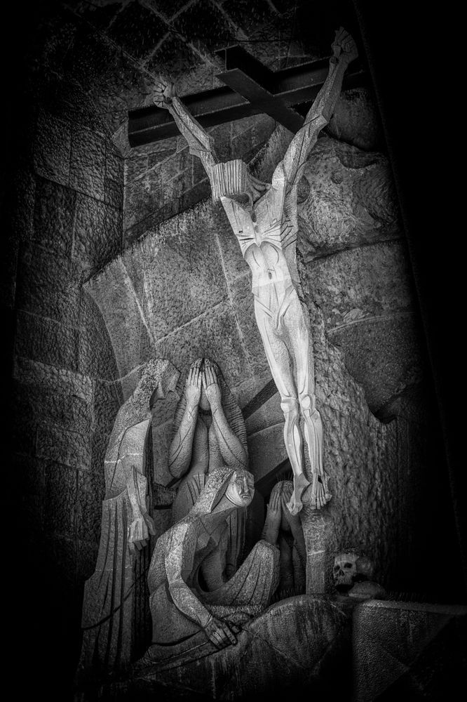 Redemption - Monochromatic Sculpture of Crucifixion