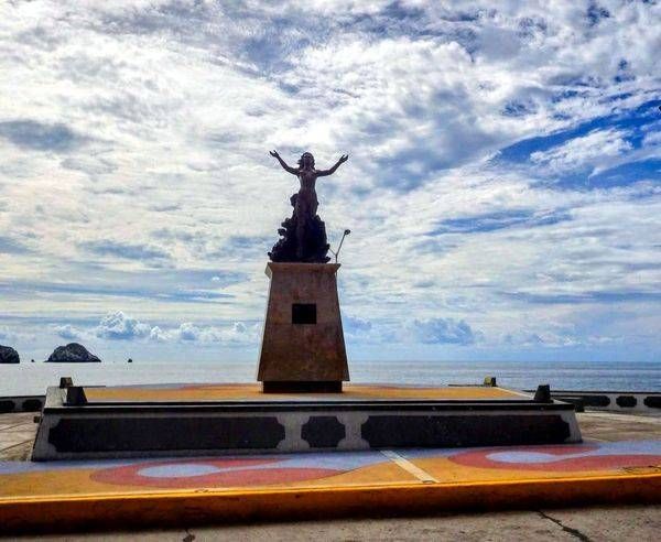 Monumento A La Mujer Mazatleca Photography Art | InYourBackyard