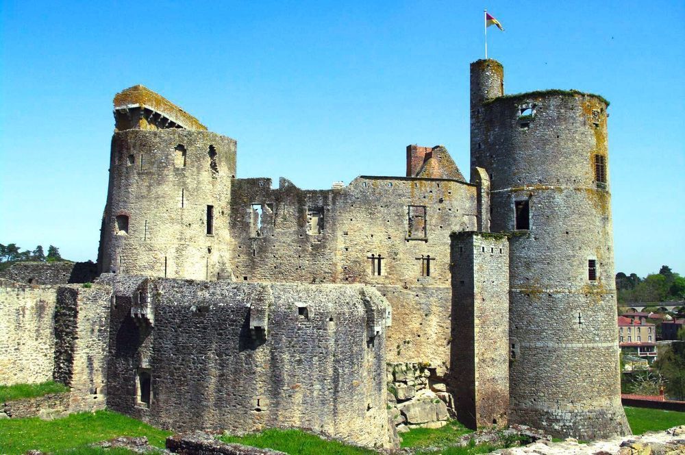Château De Clisson  Fortified Medieval Castle In Clisson France Photography Art | InYourBackyard