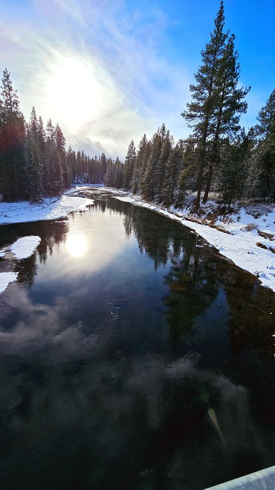 Reflections On Deschutes River Photography Art | InYourBackyard