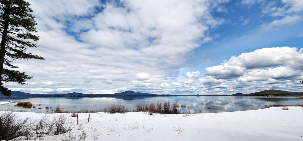 Wickiup Reservoir Winter Reflections Photography Art | InYourBackyard