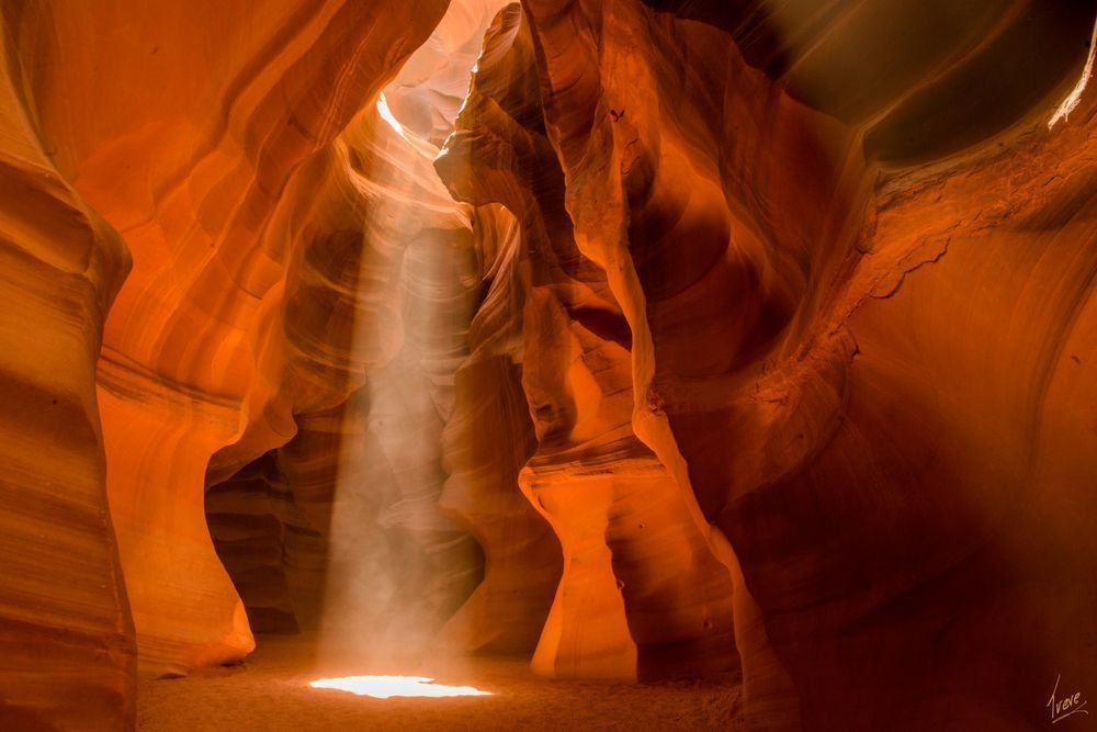Sunbeams. Antelope Canyon