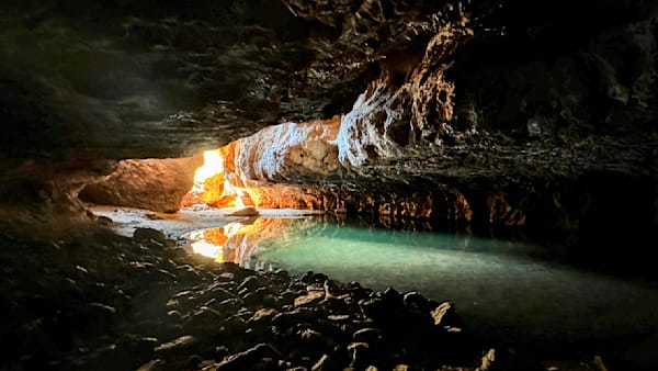"Tunnel Creek Glow"
