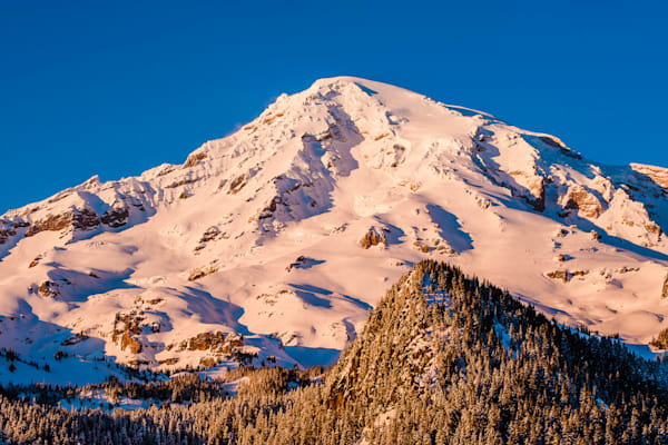 Winter on Mount Rainier, Washington, 2017