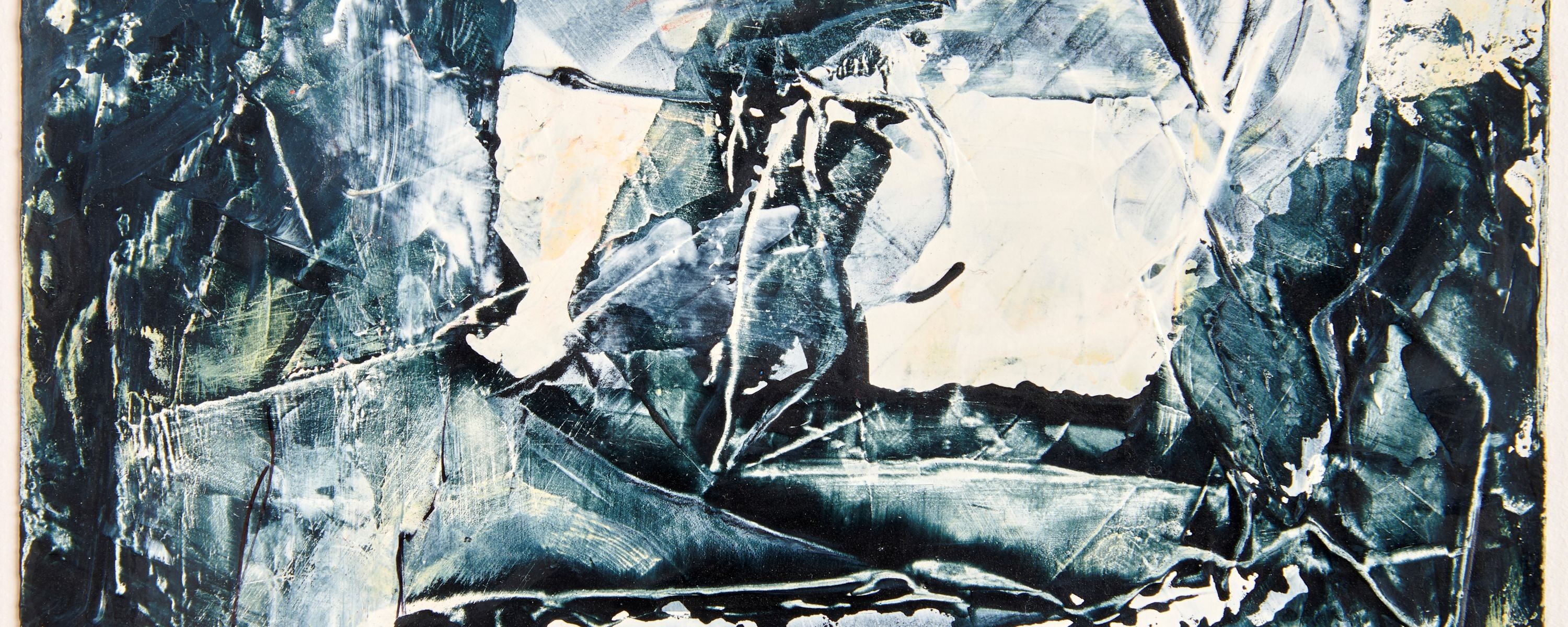 
        <div class='title'>
          3
        </div>
       