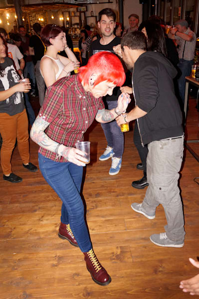 Skin Girl With Fether Hear Art | Skamagnet