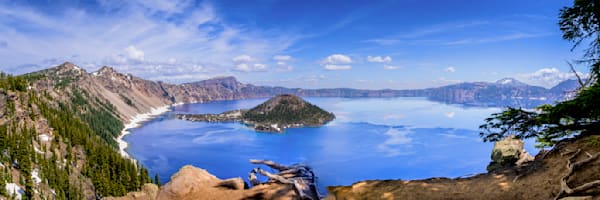 Crater_Lake_Oregon_Panorama