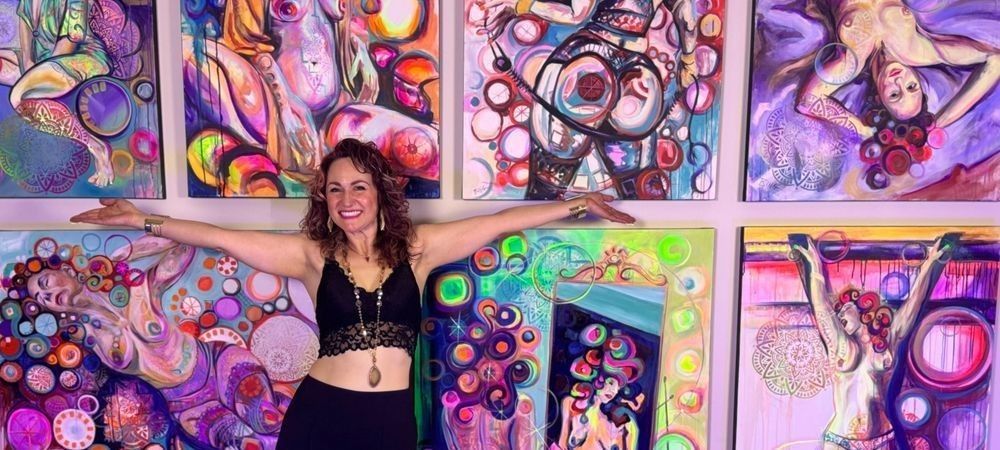 
        <div class='title'>
          IMG 1049
        </div>
       
        <div class='description'>
          
        </div>
      