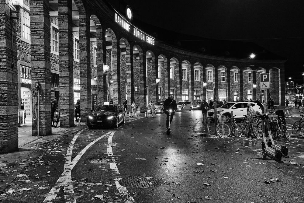 Bahnhof Enge Photography Art | Silver Glow Studio