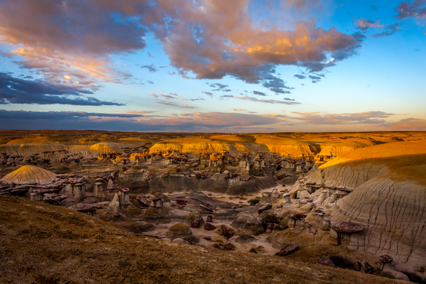 Bisti Badlands / Ah-Shi-Sle-Pah