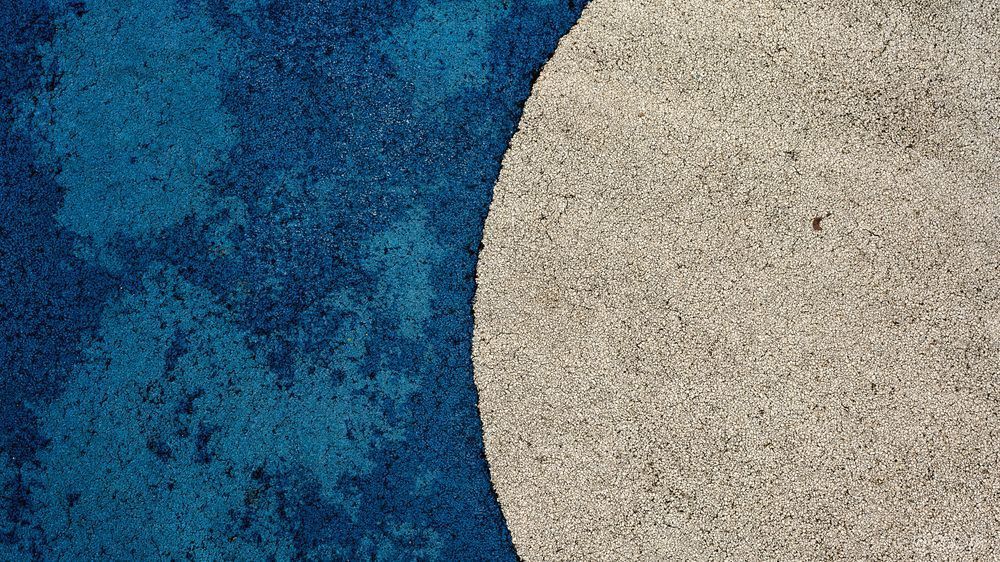 White  Cercle  Blue Ground .Jpg Photography Art | Flup Ja
