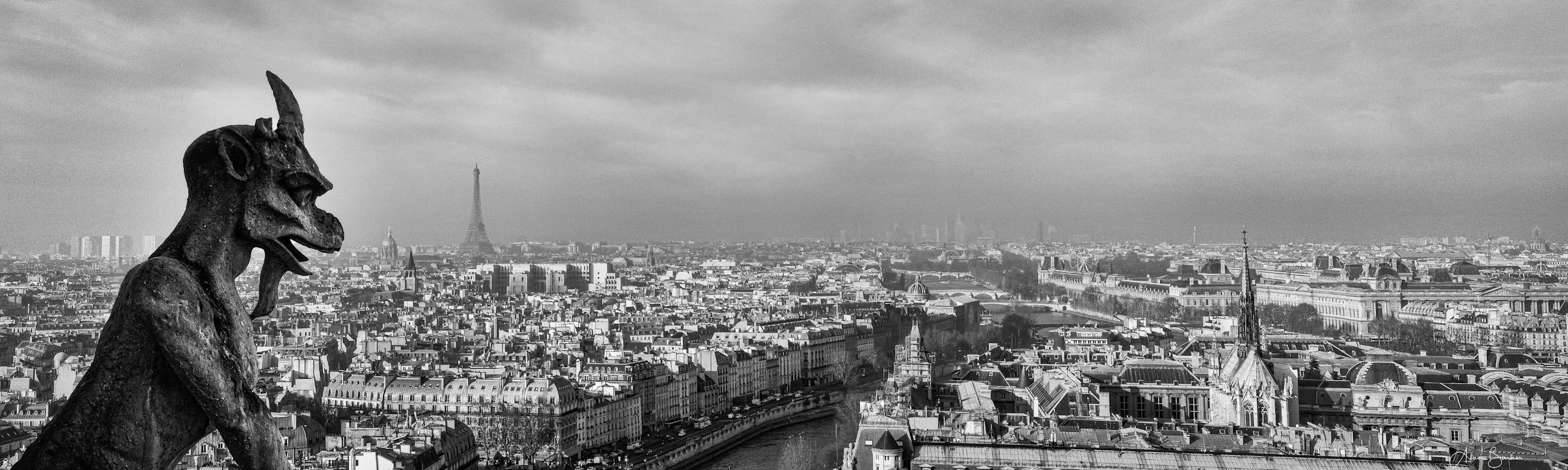 
        <div class='title'>
          2
        </div>
       