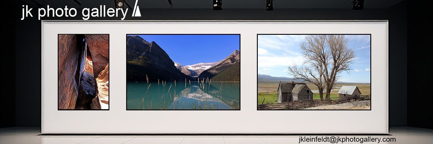 
        <div class='title'>
          jk photo gallery billboard concept
        </div>
       