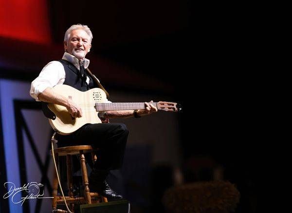 Larry Gatlin