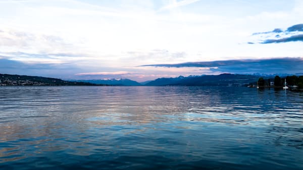 Au Switzerland Sunset 18 April 2026
