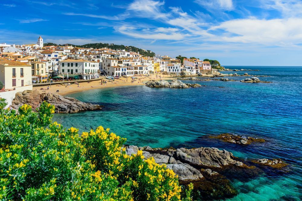 Mediterranean Blue - Calella de Palafrugell with turquoise water and Mediterranean houses