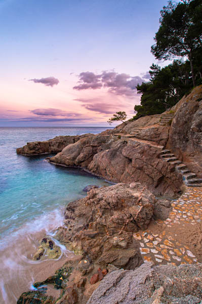 Path to the Sea - Decorative wall art capturing a peaceful Mediterranean pathway