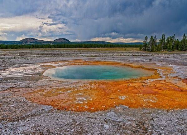Prismatic Springs Yellowstone Photography Art | stuartPhoto