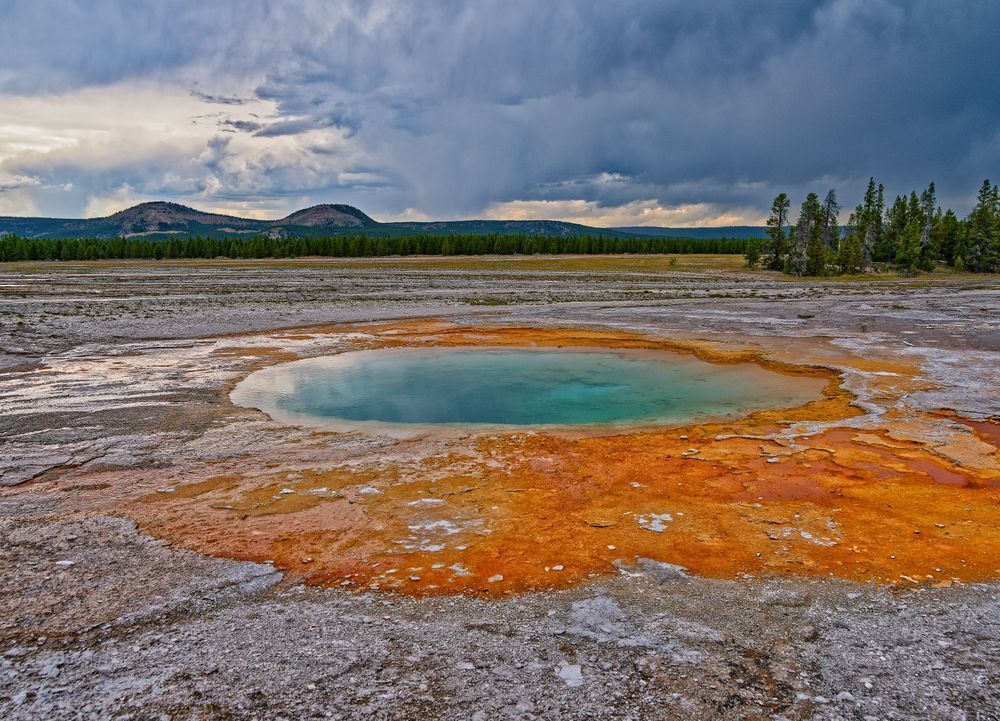 Prismatic Springs Yellowstone Photography Art | stuartPhoto