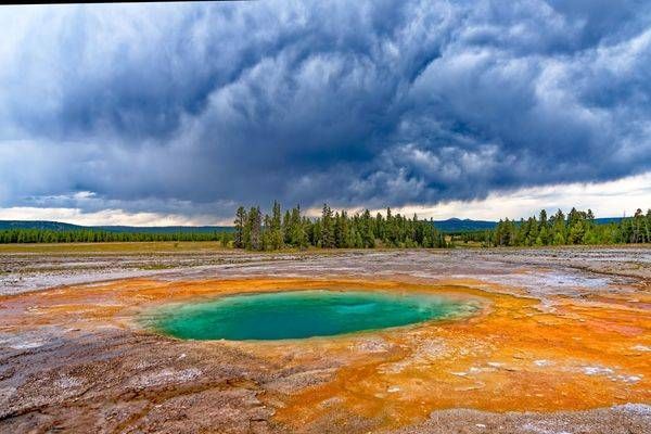 Prismatic Springs Yellowstone Photography Art | stuartPhoto