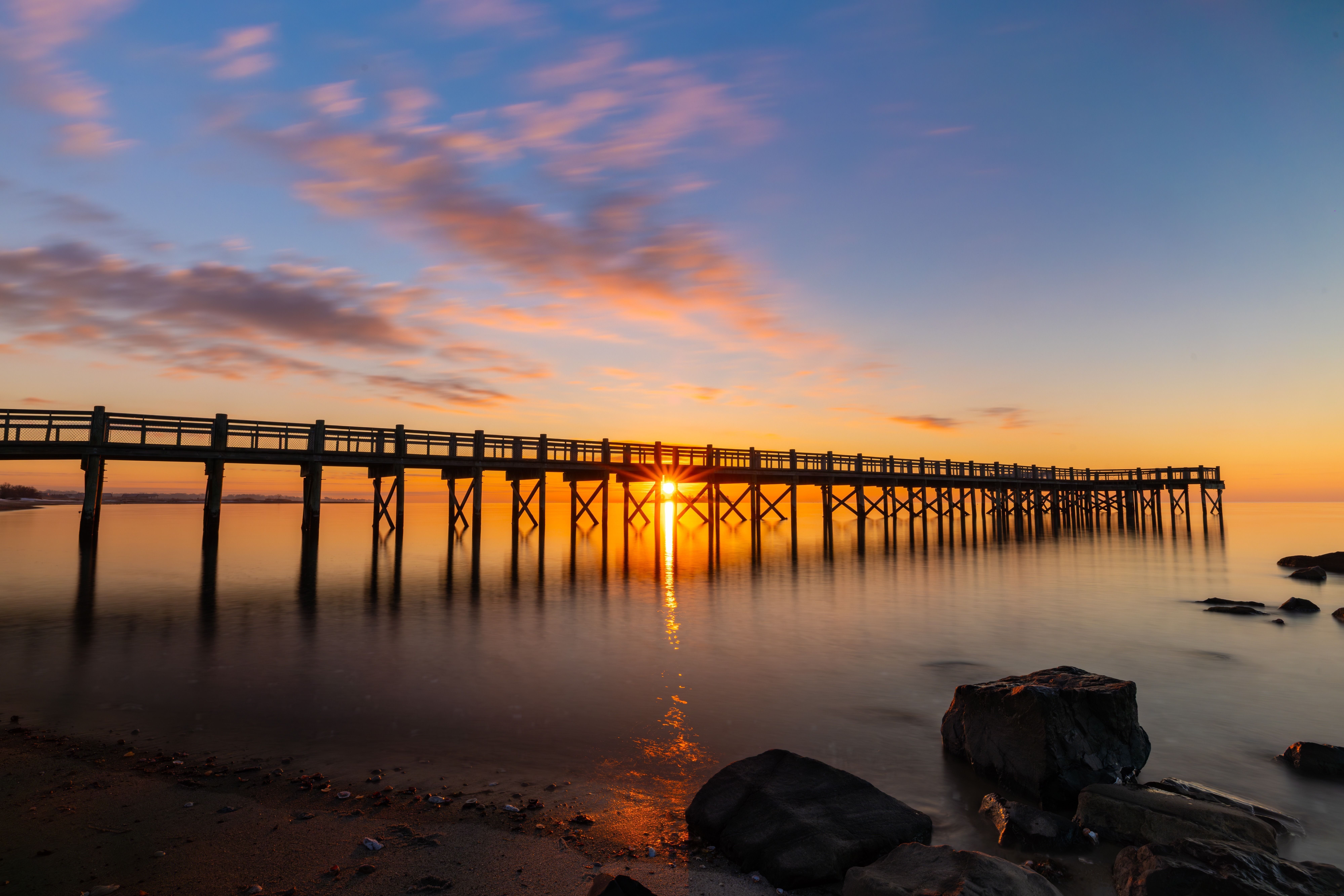 
        <div class='title'>
          Starbursting Through the Pilings, Walnut Beach, Milford, CT
        </div>
       