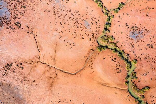 Oyster Creek: The Desert’s Pulse Photography Art | PBR IMAGES