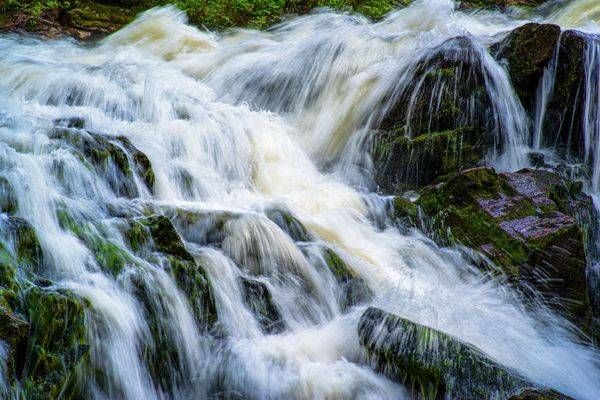 Tumbling Waters