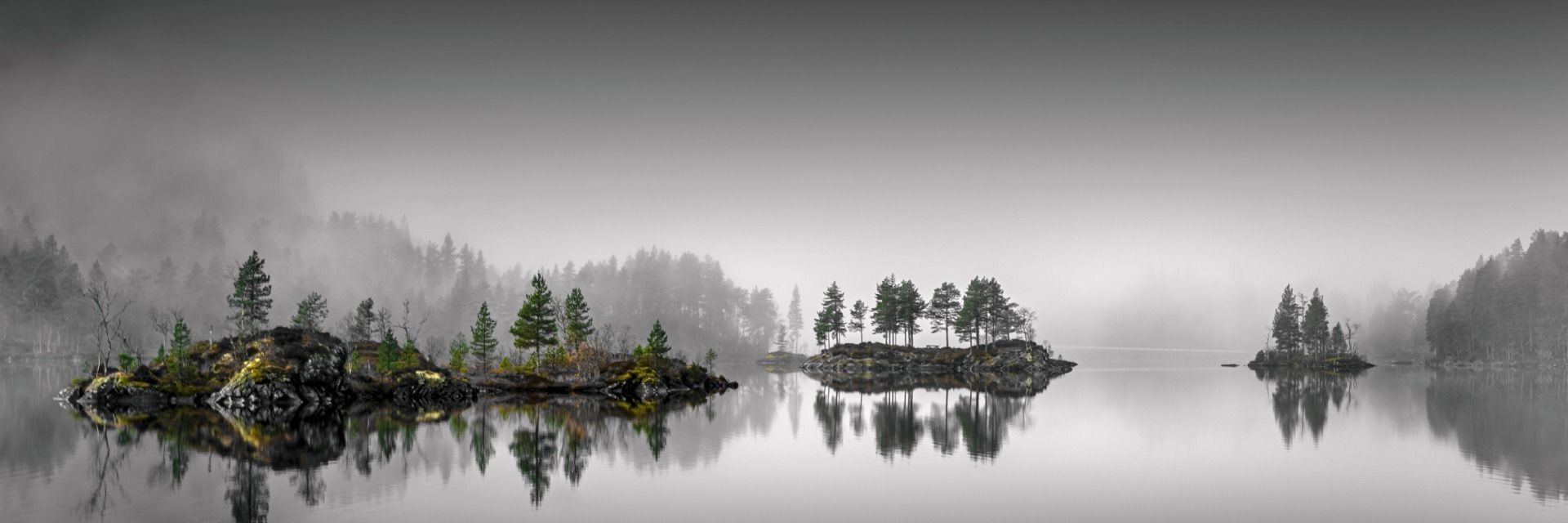 
        <div class='title'>
          Misty Isles Reflection
        </div>
       