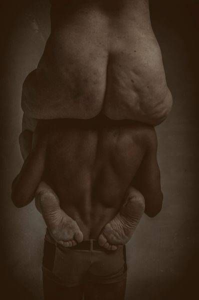 To Behave Photography Art | Henk Bleeker Fine Art Photography