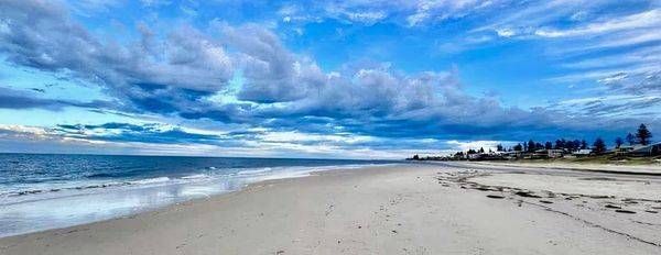 Between Sky And Sea Photography Art | Goodwin Creative Designs