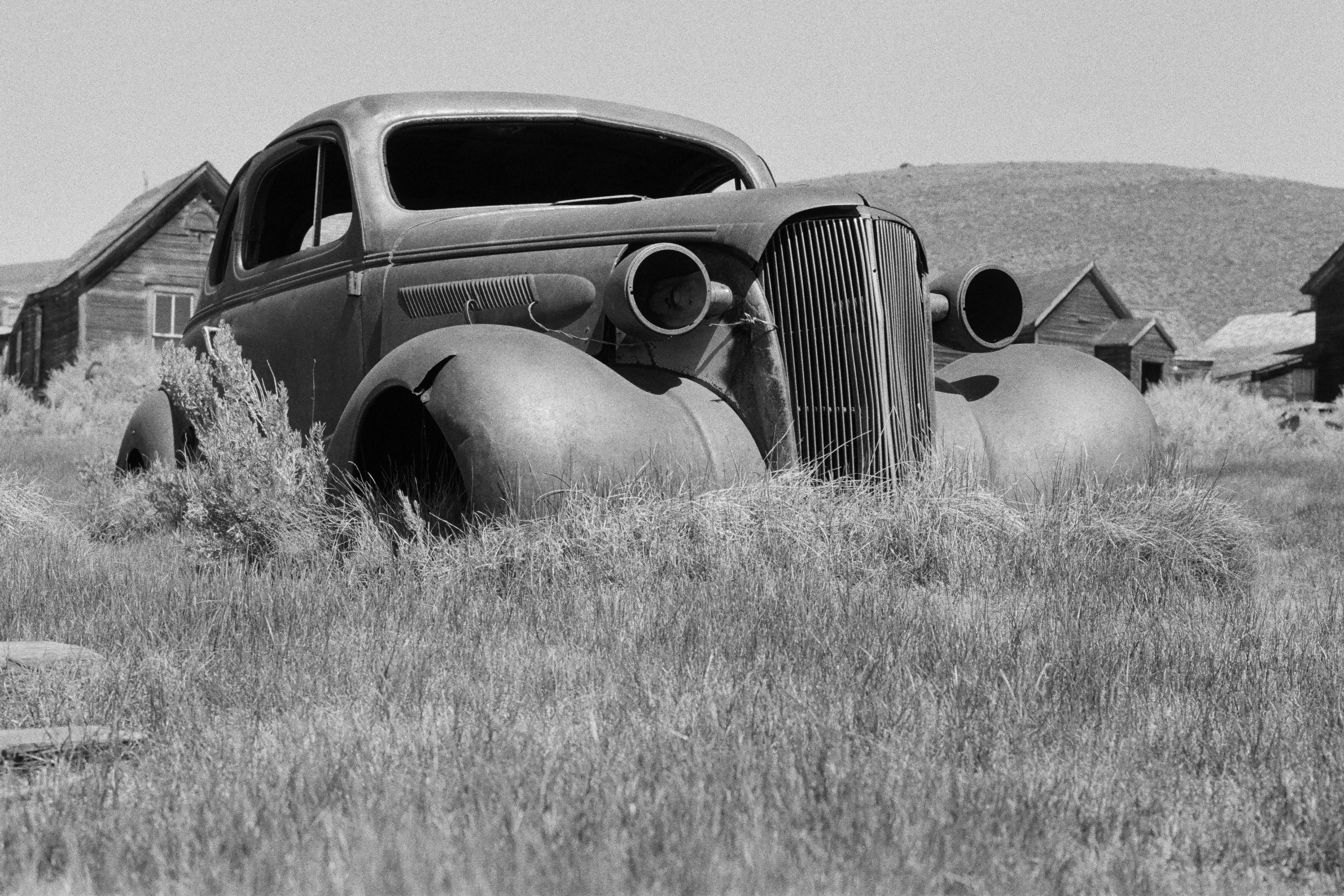 
        <div class='title'>
          1930s Chevy, Bodie State Historic Park, CA
        </div>
       