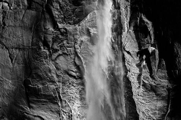 Upper Yosemite-falls and ice