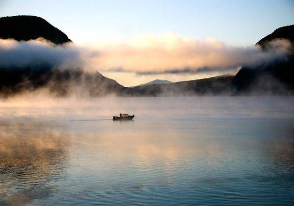 Sunrise Lake Willoughby