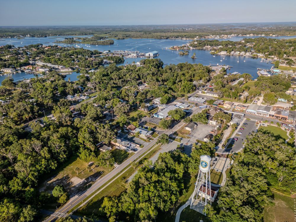 Crystal River Main Street 4 24 2024  26 Photography Art | kramkranphoto