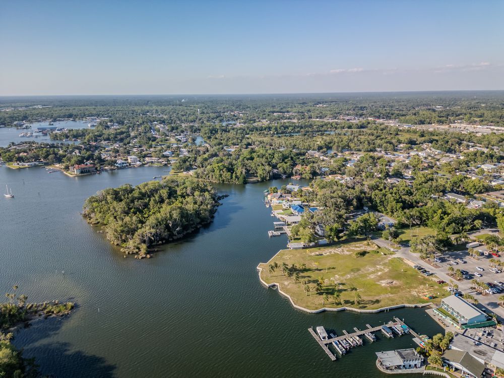 Crystal River Main Street 4 24 2024  2 2 Photography Art | kramkranphoto