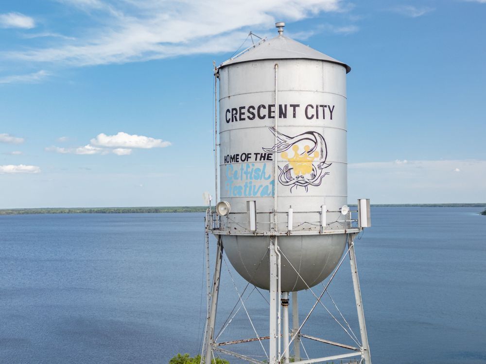 Crescent City Main Street 4 21 2024  4 4 Photography Art | kramkranphoto