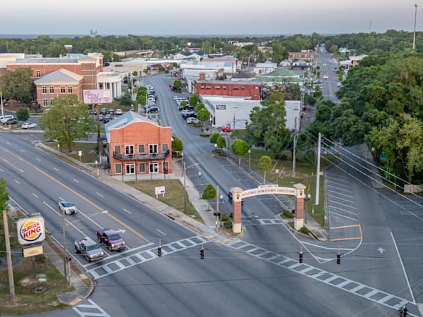 Crestview Main Street 4 28 2024  10 Photography Art | kramkranphoto
