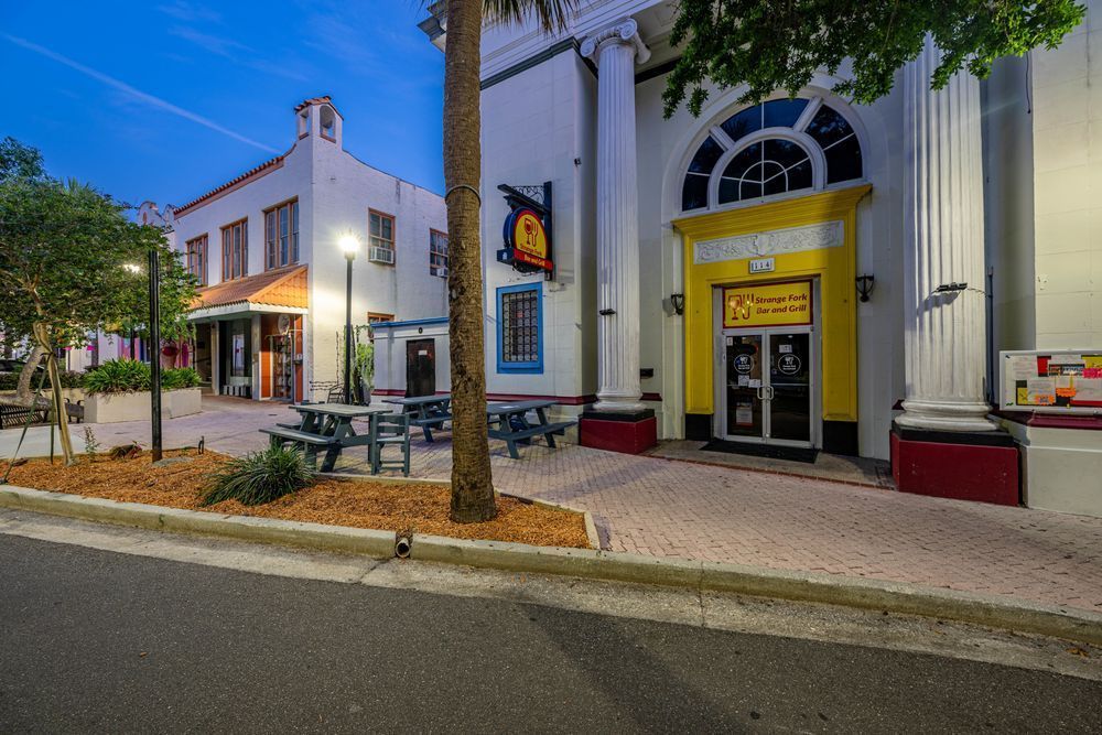 Cocoa Village Main Street 5 10 2024 2077 Photography Art | kramkranphoto