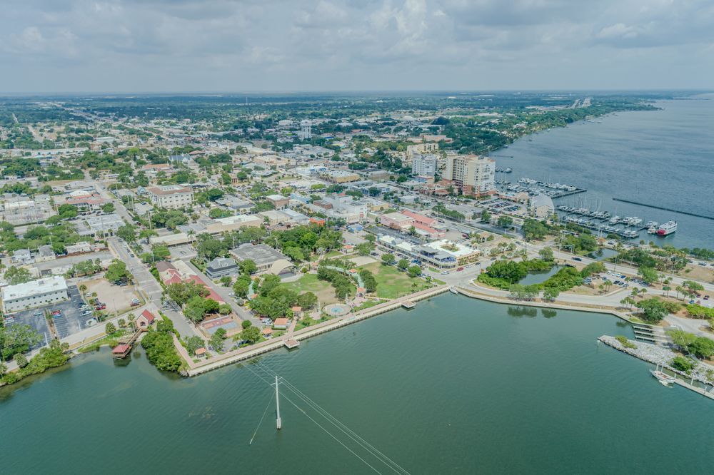 Cocoa Village Main Street 5 10 2024  10 Photography Art | kramkranphoto