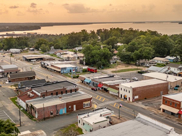 Chattahoochee Main Street 5 27 2024  2 2 Photography Art | kramkranphoto