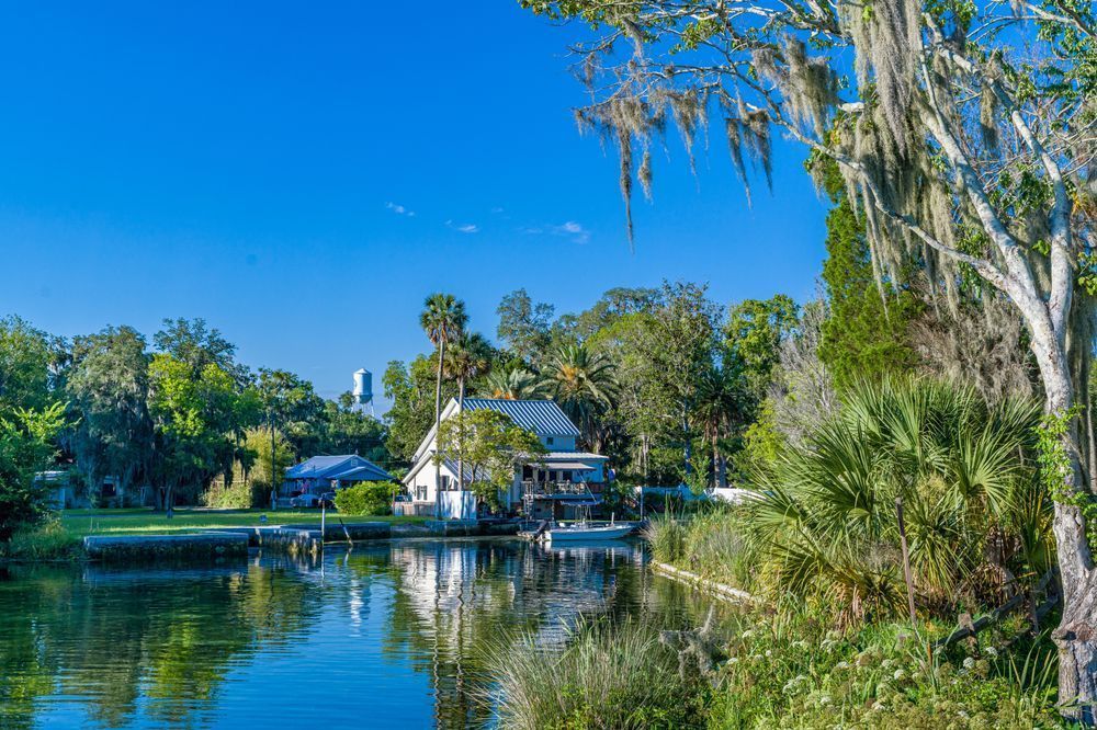 Crystal River Sights Photography Art | kramkranphoto