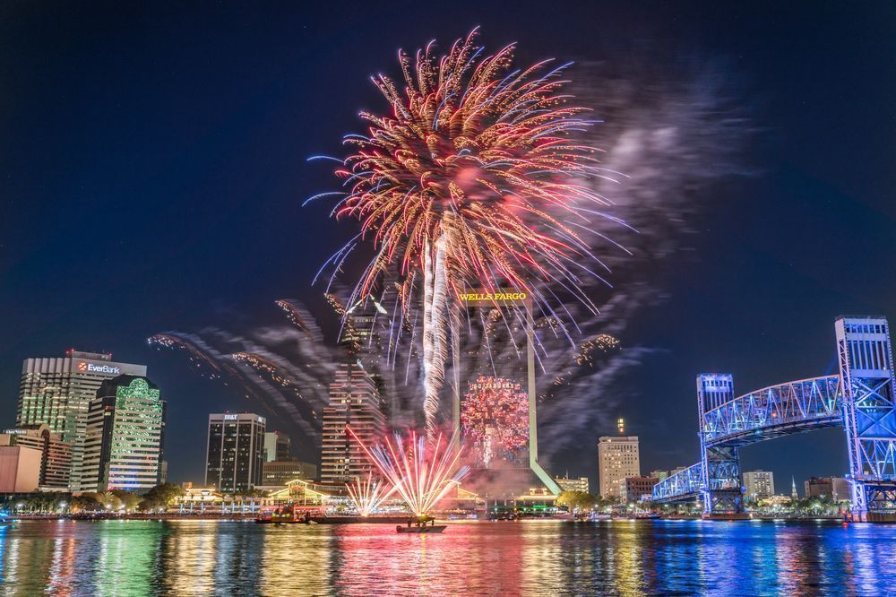 Light Parade Photography Art | kramkranphoto