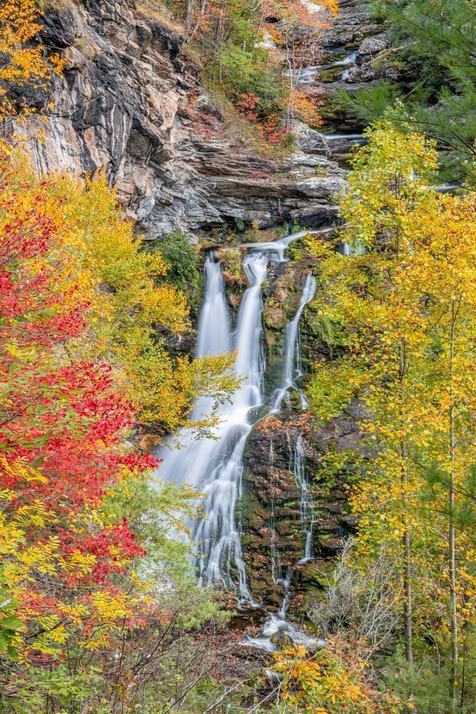Cullasaja Falls In Autumn Colors Photography Art | kramkranphoto