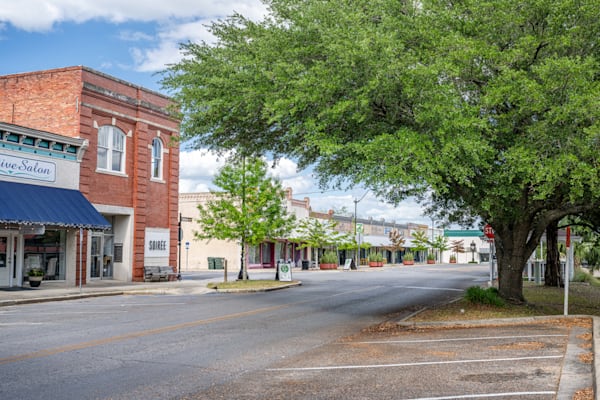De Funiak Springs Main Street 4 28 2024 7434 Photography Art | kramkranphoto